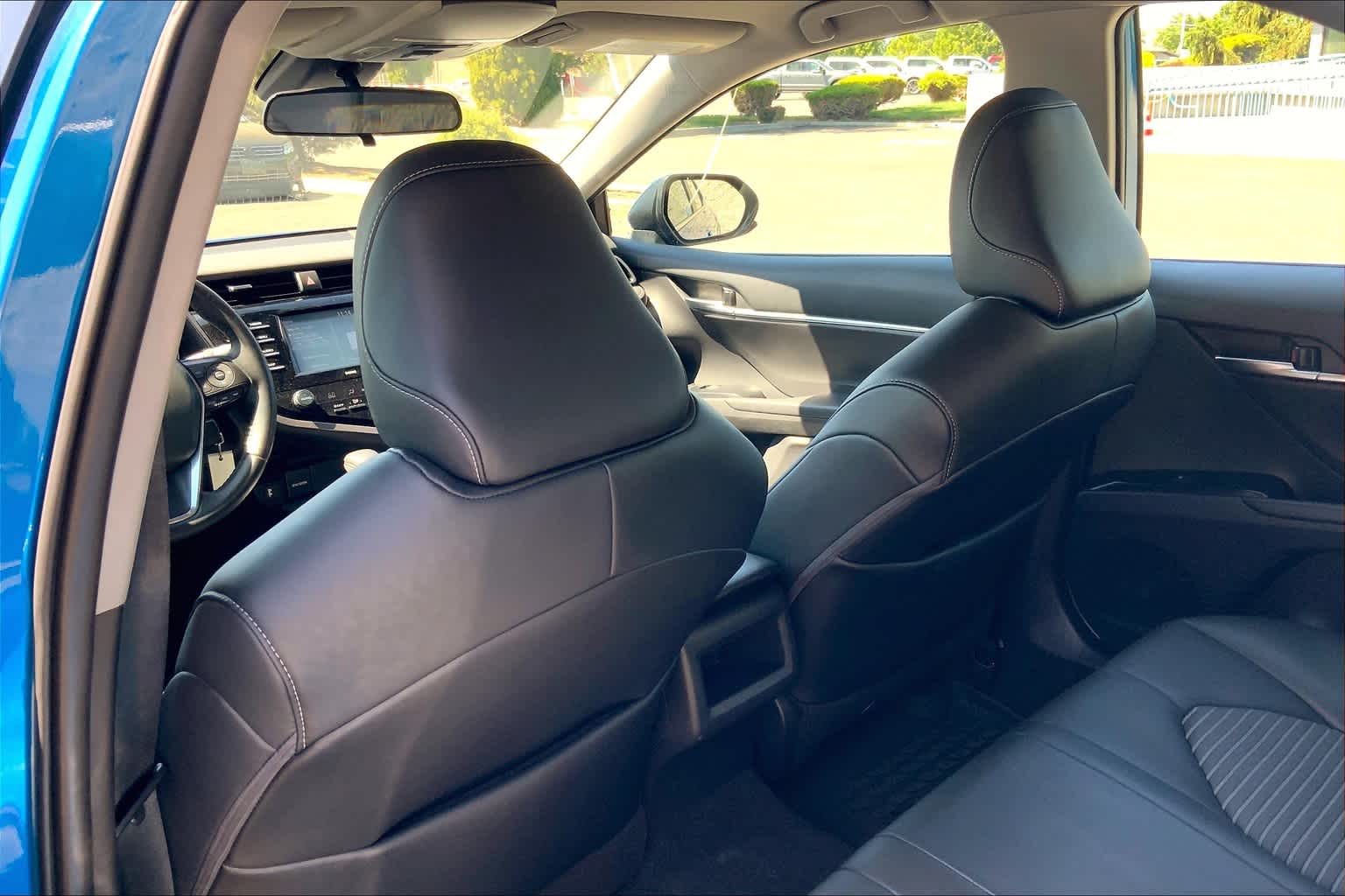 Thumbnail: 2020 Toyota Camry - 12