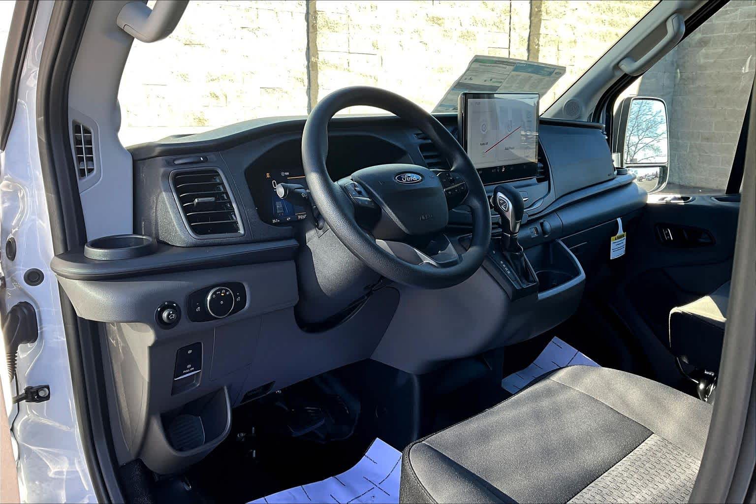 Thumbnail: 2026 Ford Transit Series - 2