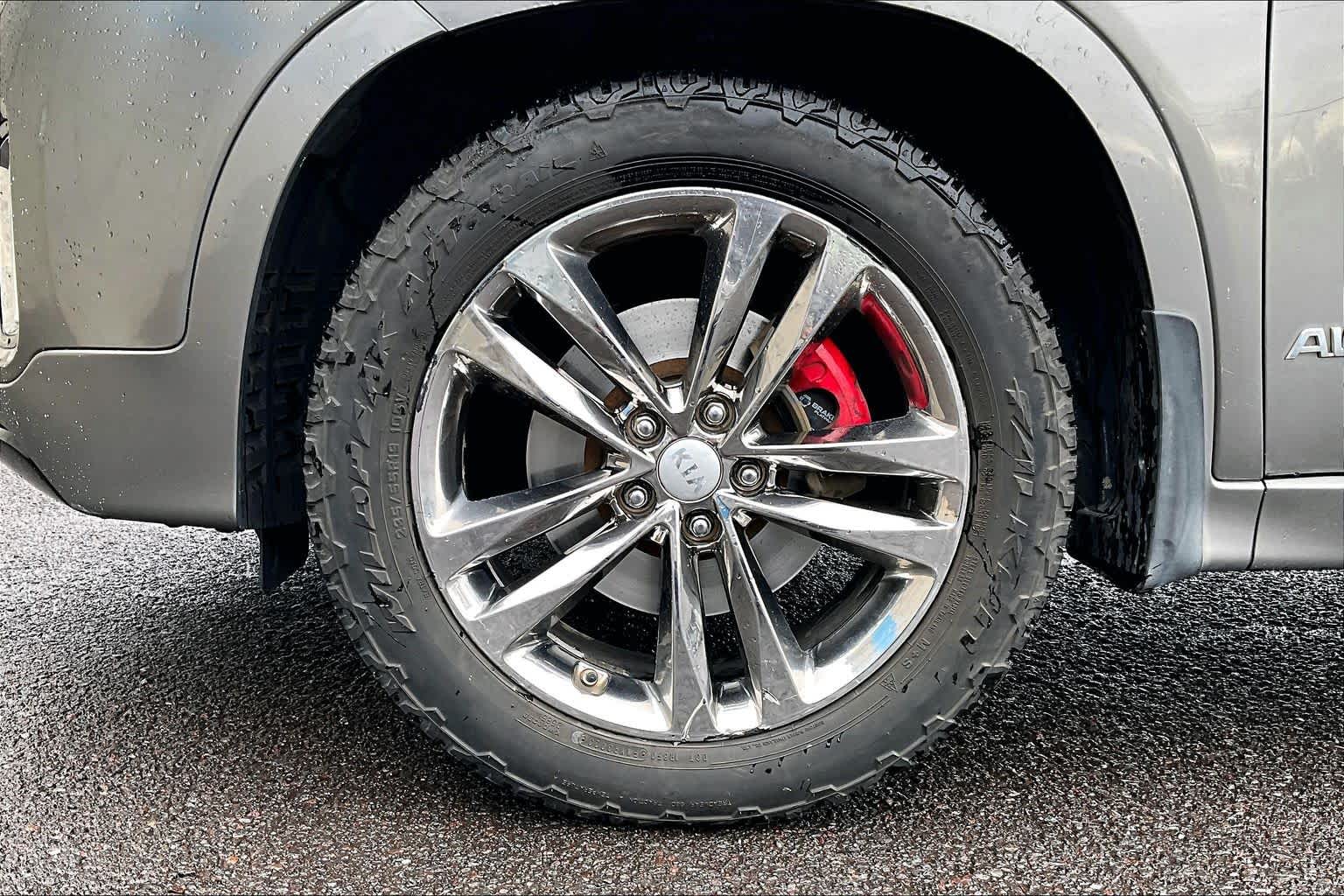 Thumbnail: 2014 Kia Sorento - 8