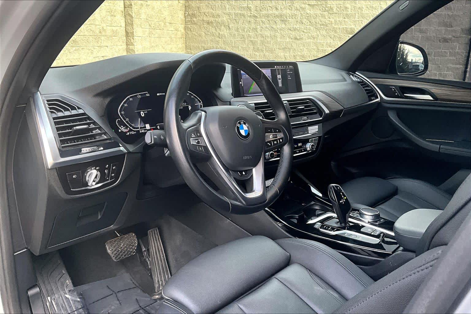 Thumbnail: 2021 BMW X3 - 2