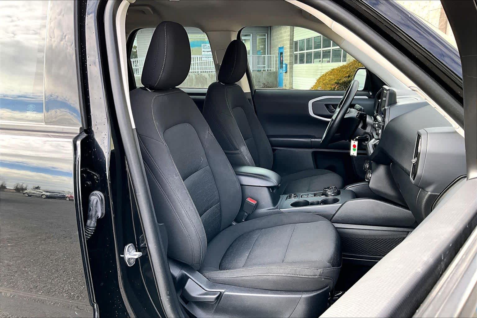 Thumbnail: 2021 Ford Bronco Sport - 13