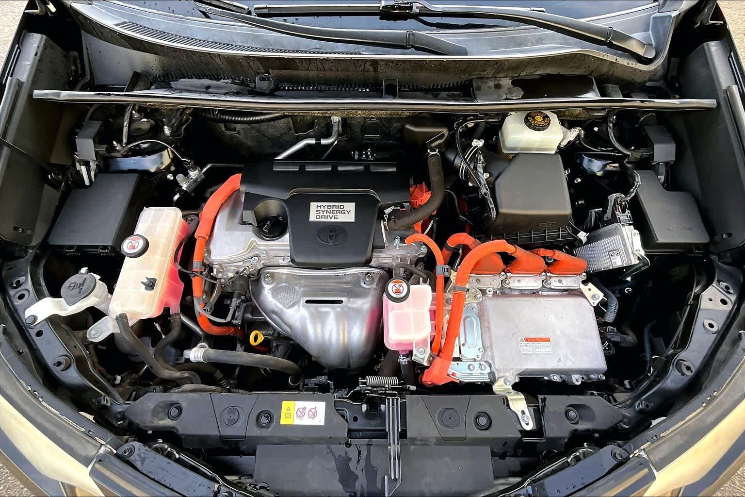 Thumbnail: 2017 Toyota RAV4 - 9