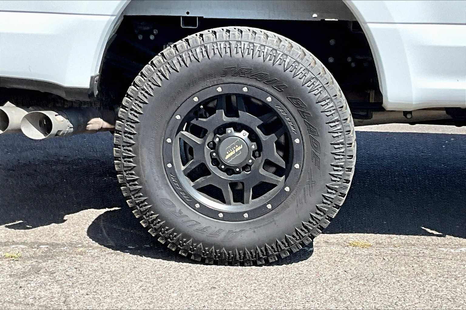 Thumbnail: 2020 Ford F-250 - 36