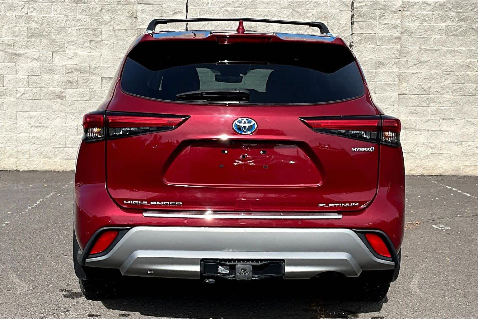 Thumbnail: 2021 Toyota Highlander - 5