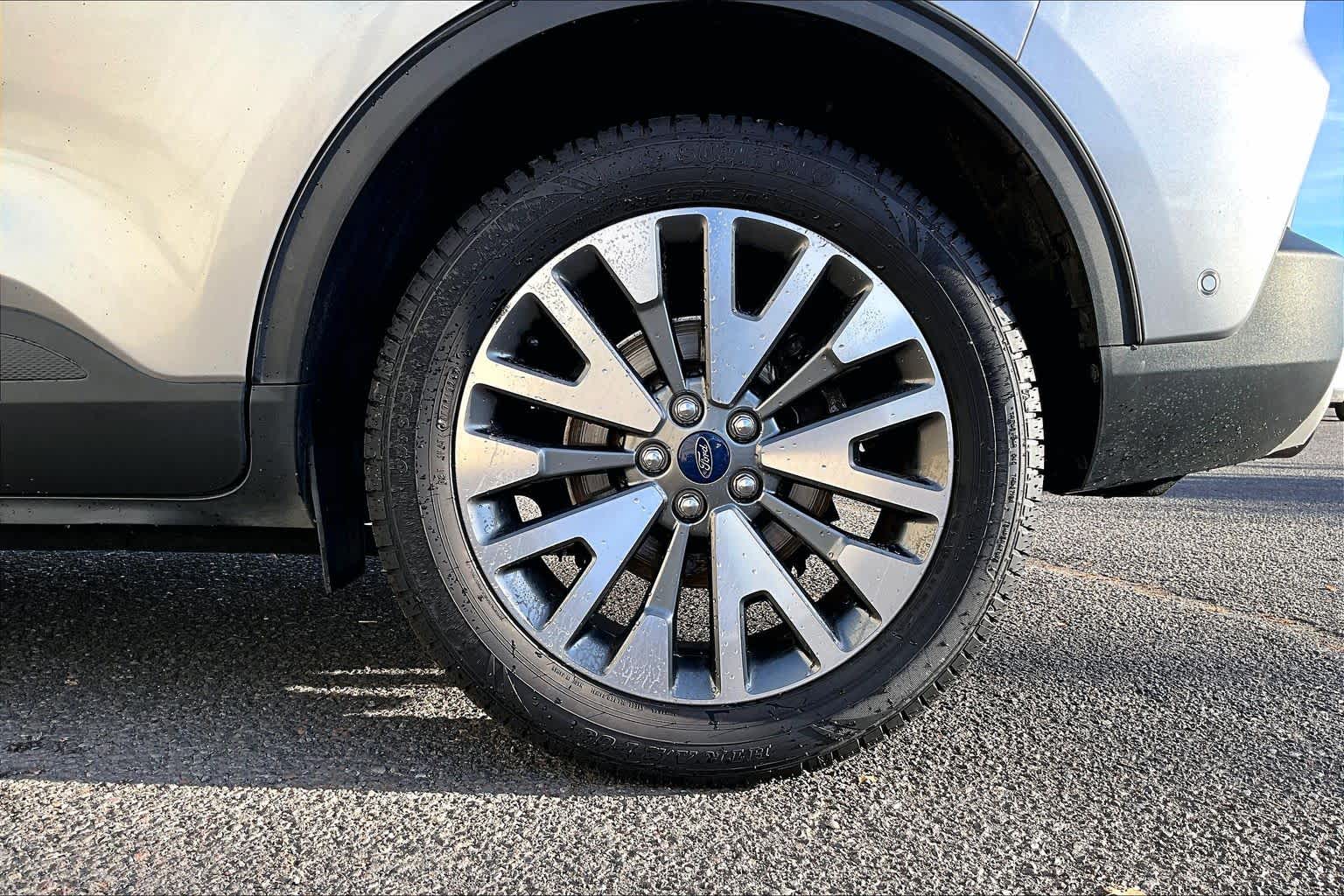 Thumbnail: 2020 Ford Escape - 35