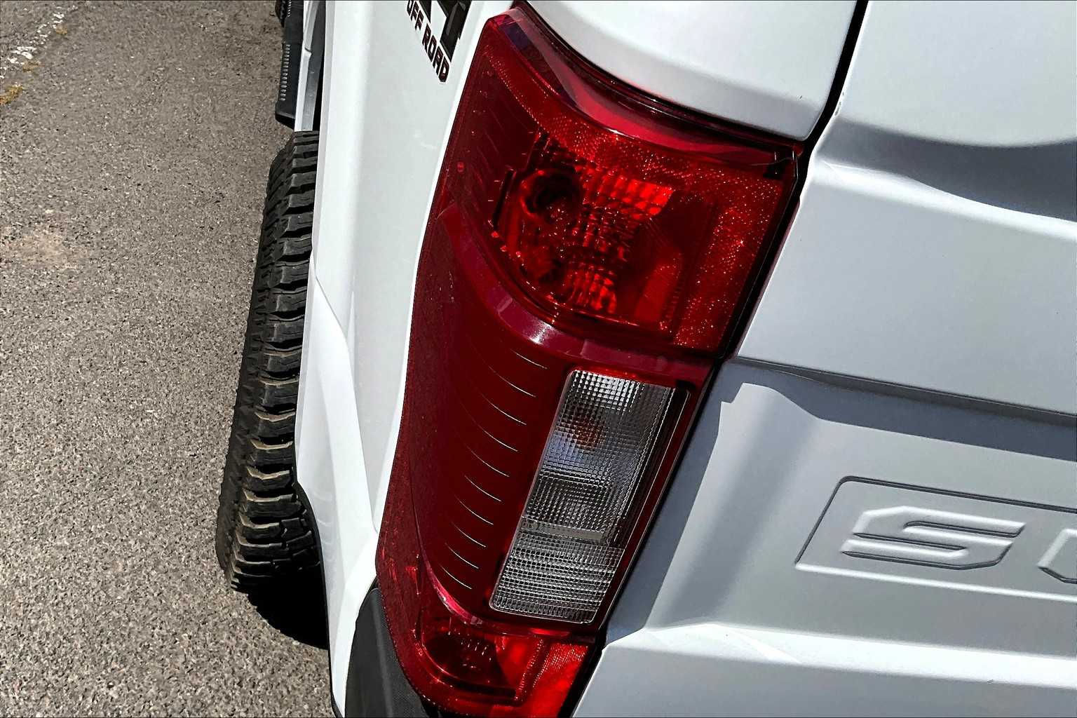 Thumbnail: 2020 Ford F-250 - 32