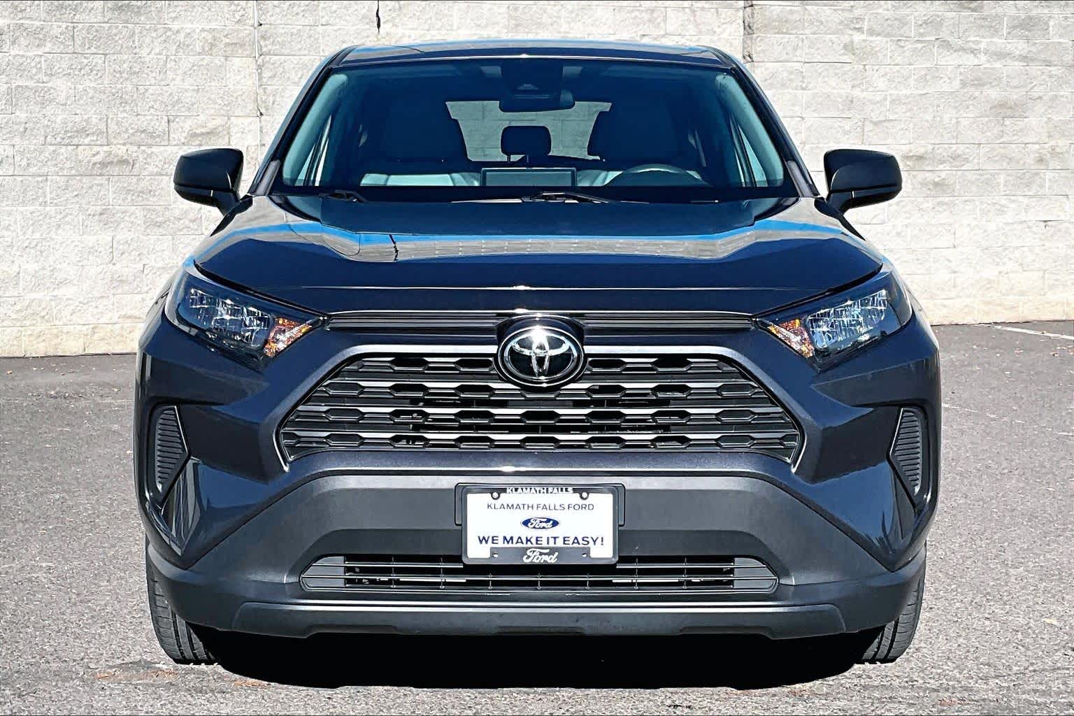 Thumbnail: 2022 Toyota RAV4 - 6