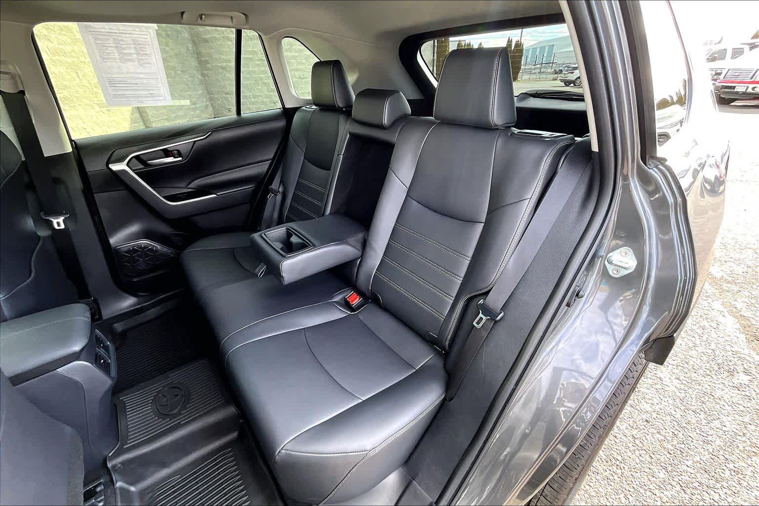 Thumbnail: 2024 Toyota RAV4 - 29