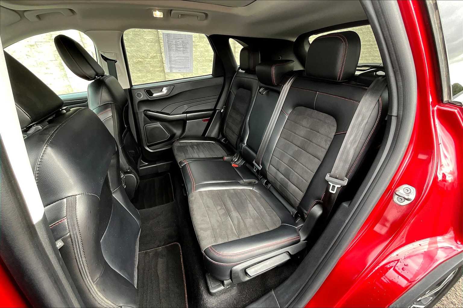 Thumbnail: 2022 Ford Escape - 29