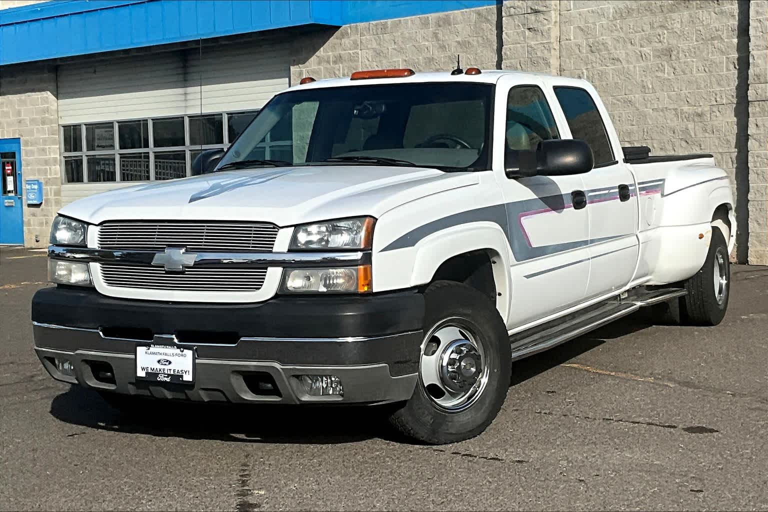 2003 Chevrolet Silverado 3500 LT -
                Klamath Falls, OR