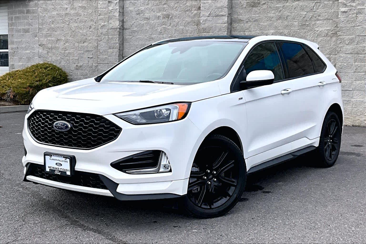 Thumbnail: 2022 Ford Edge - 1