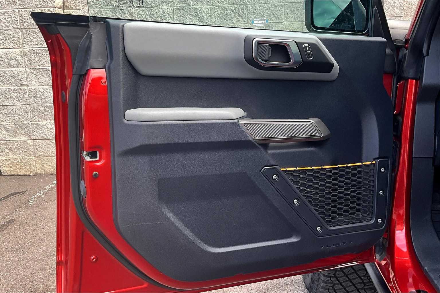 Thumbnail: 2023 Ford Bronco - 27