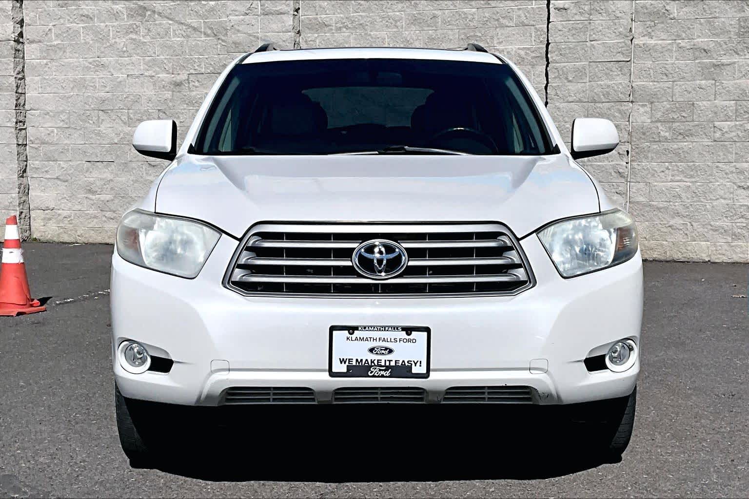 Thumbnail: 2010 Toyota Highlander - 6
