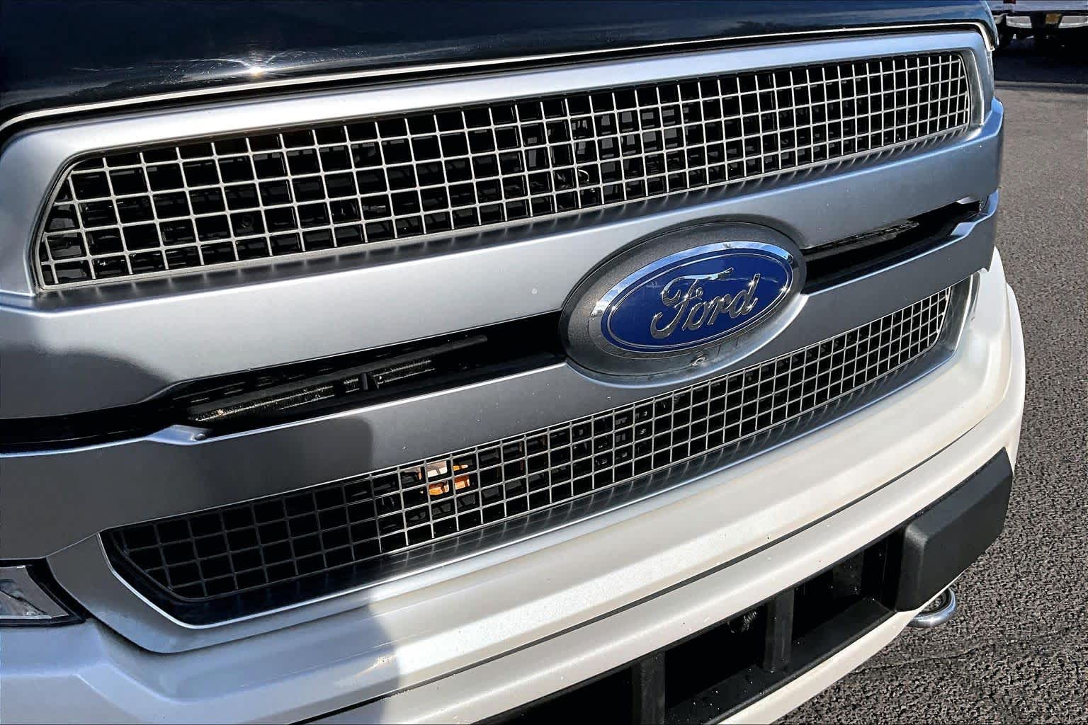 Thumbnail: 2018 Ford F-150 - 33