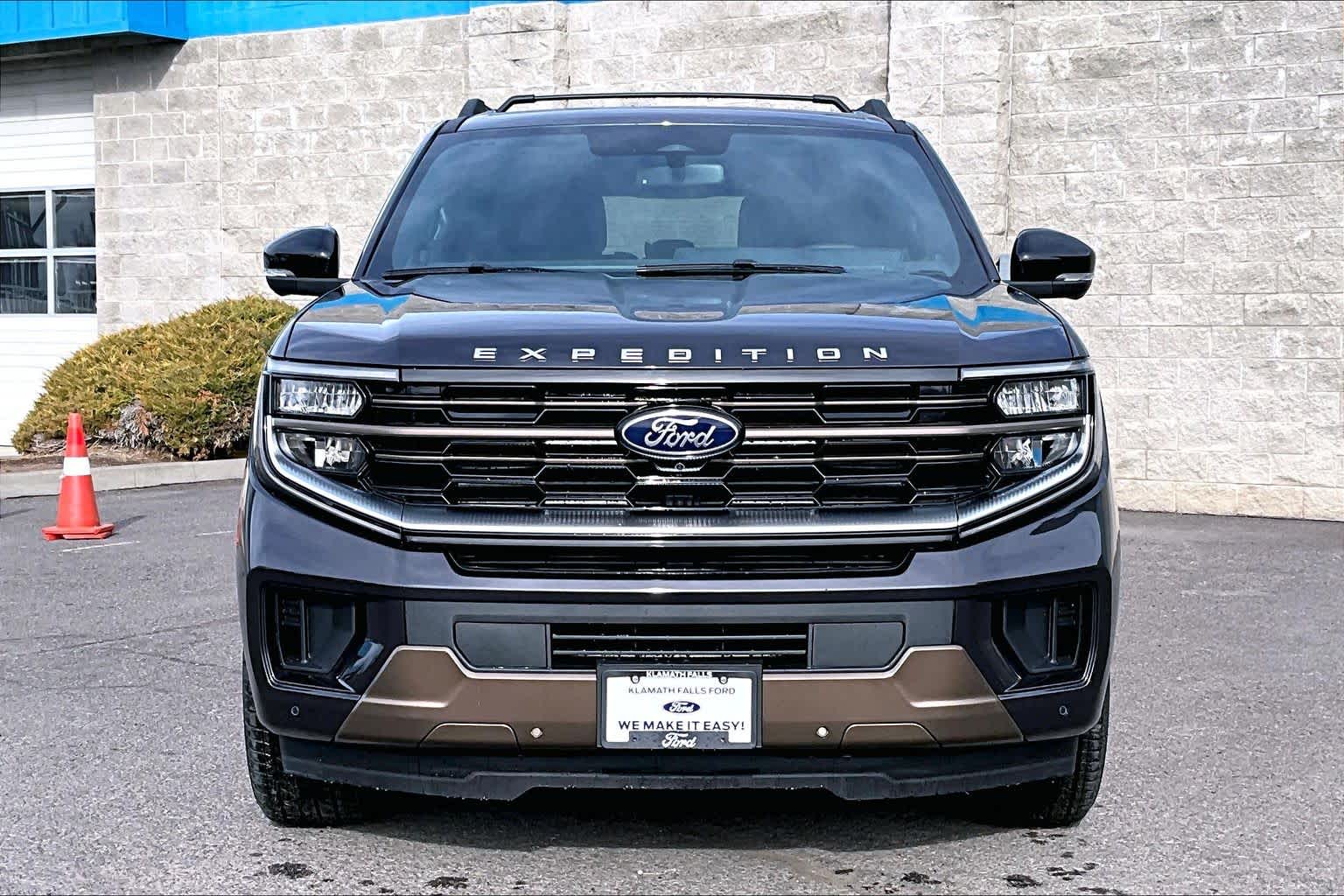 Thumbnail: 2026 Ford Expedition MAX - 6