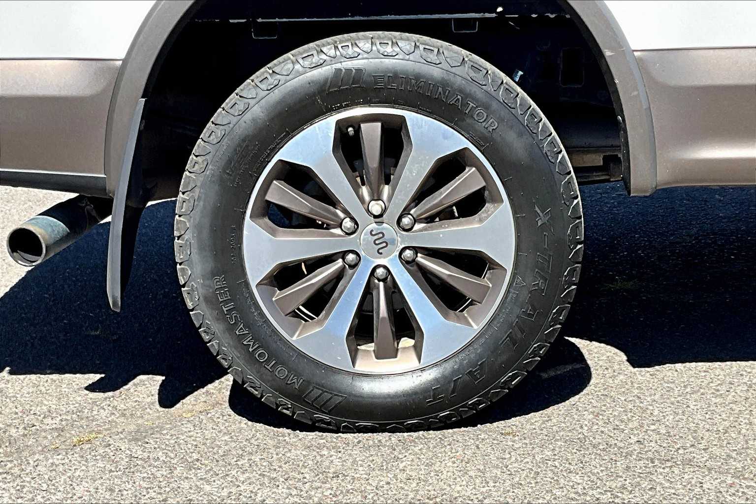 Thumbnail: 2018 Ford F-150 - 36