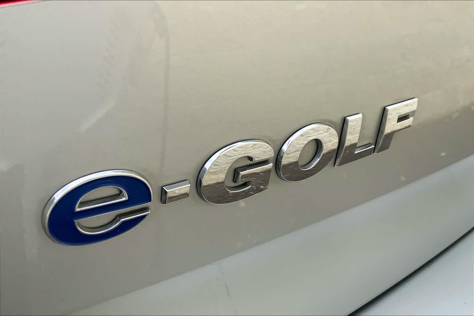Thumbnail: 2016 Volkswagen e-Golf - 7