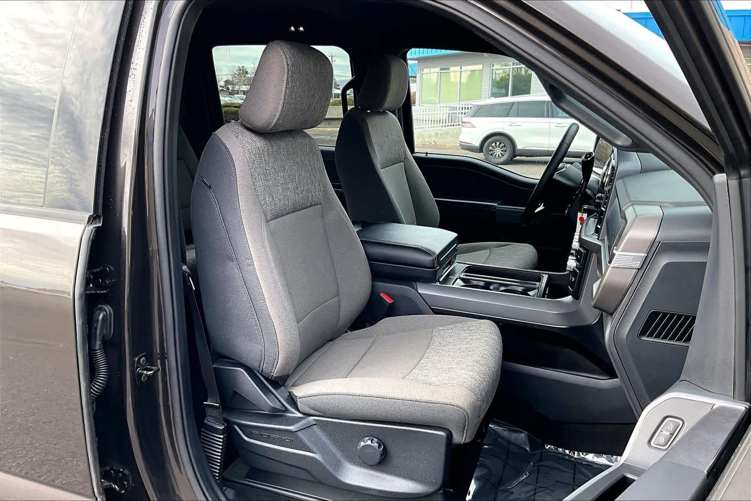 Thumbnail: 2024 Ford F-150 - 13