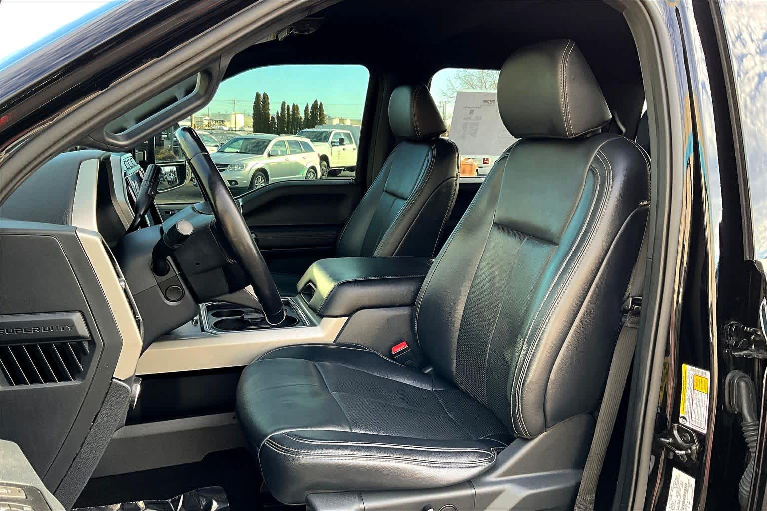 Thumbnail: 2022 Ford F-250 - 11