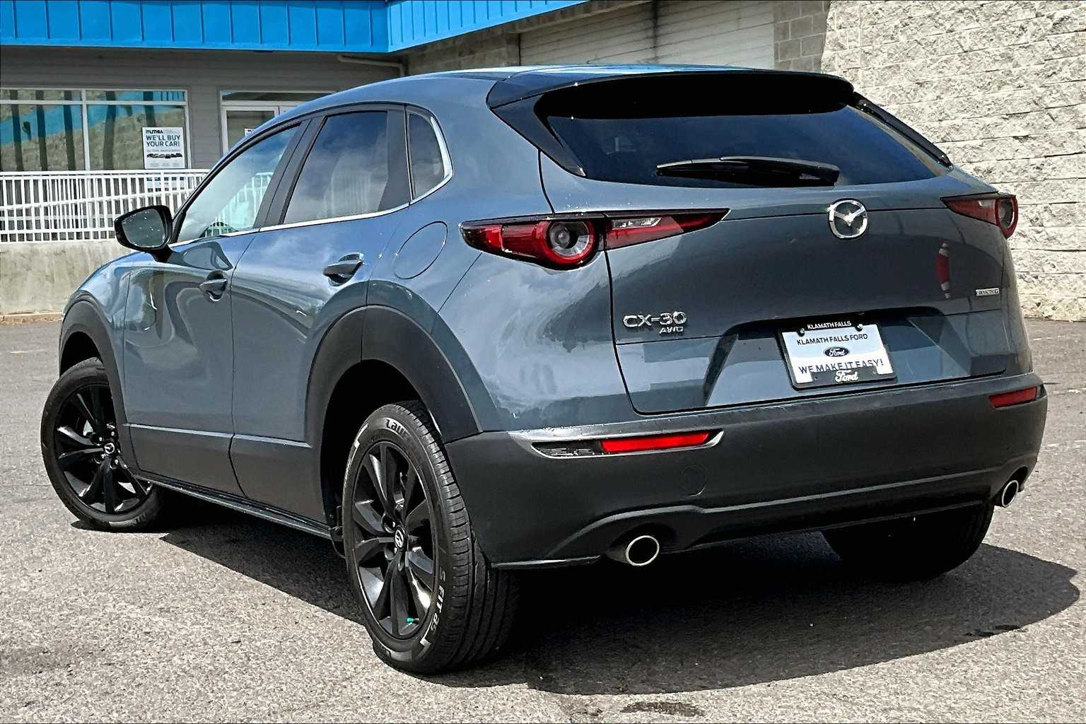 2024 Mazda CX-30 Carbon 4