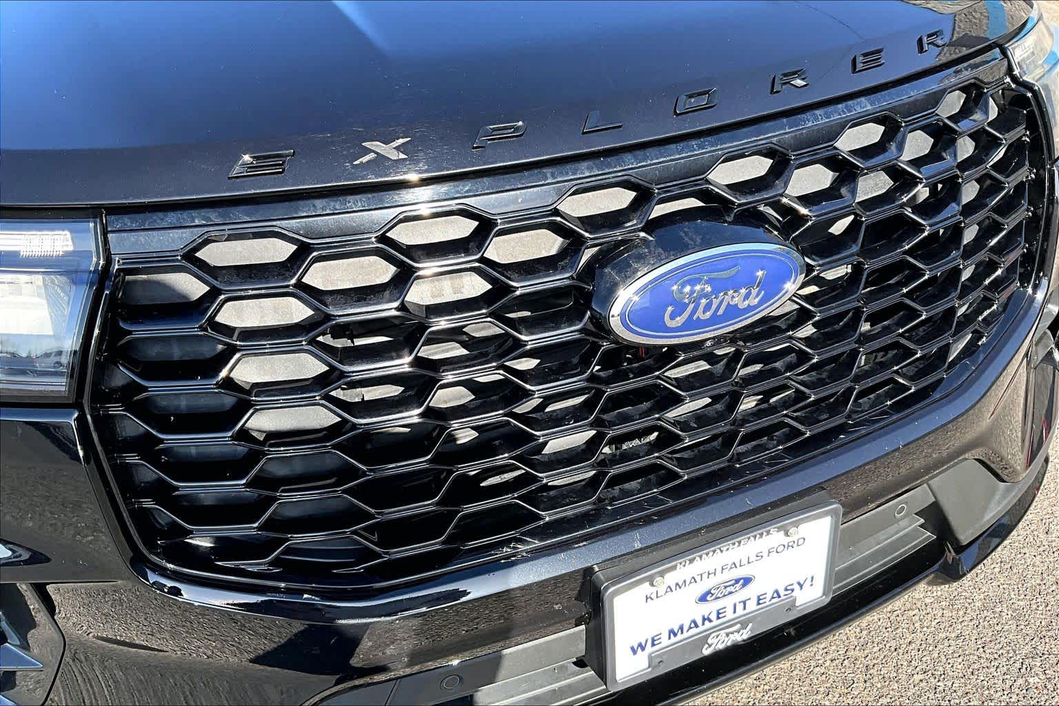Thumbnail: 2025 Ford Explorer - 33