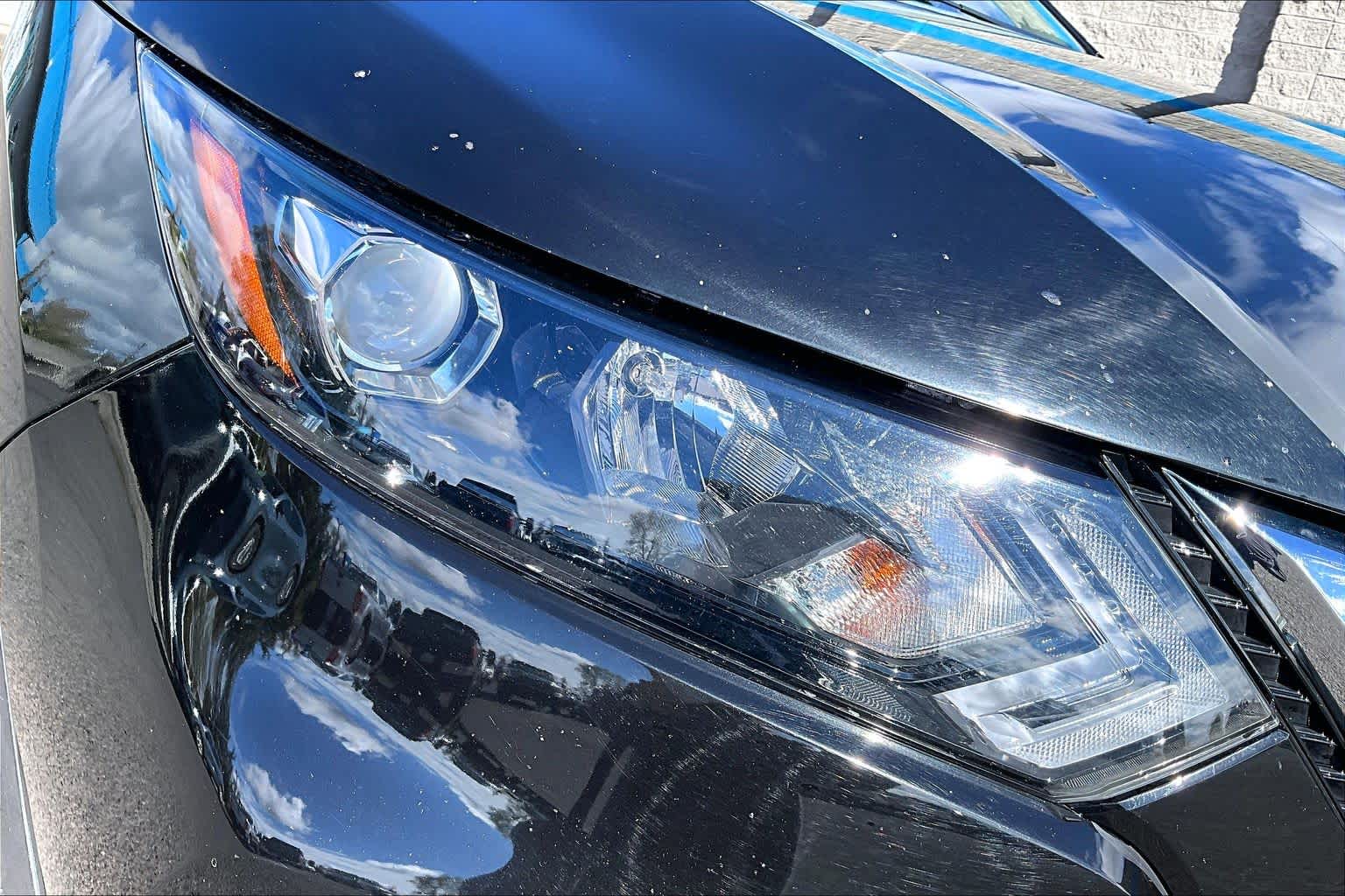 Thumbnail: 2021 Nissan Rogue Sport - 31