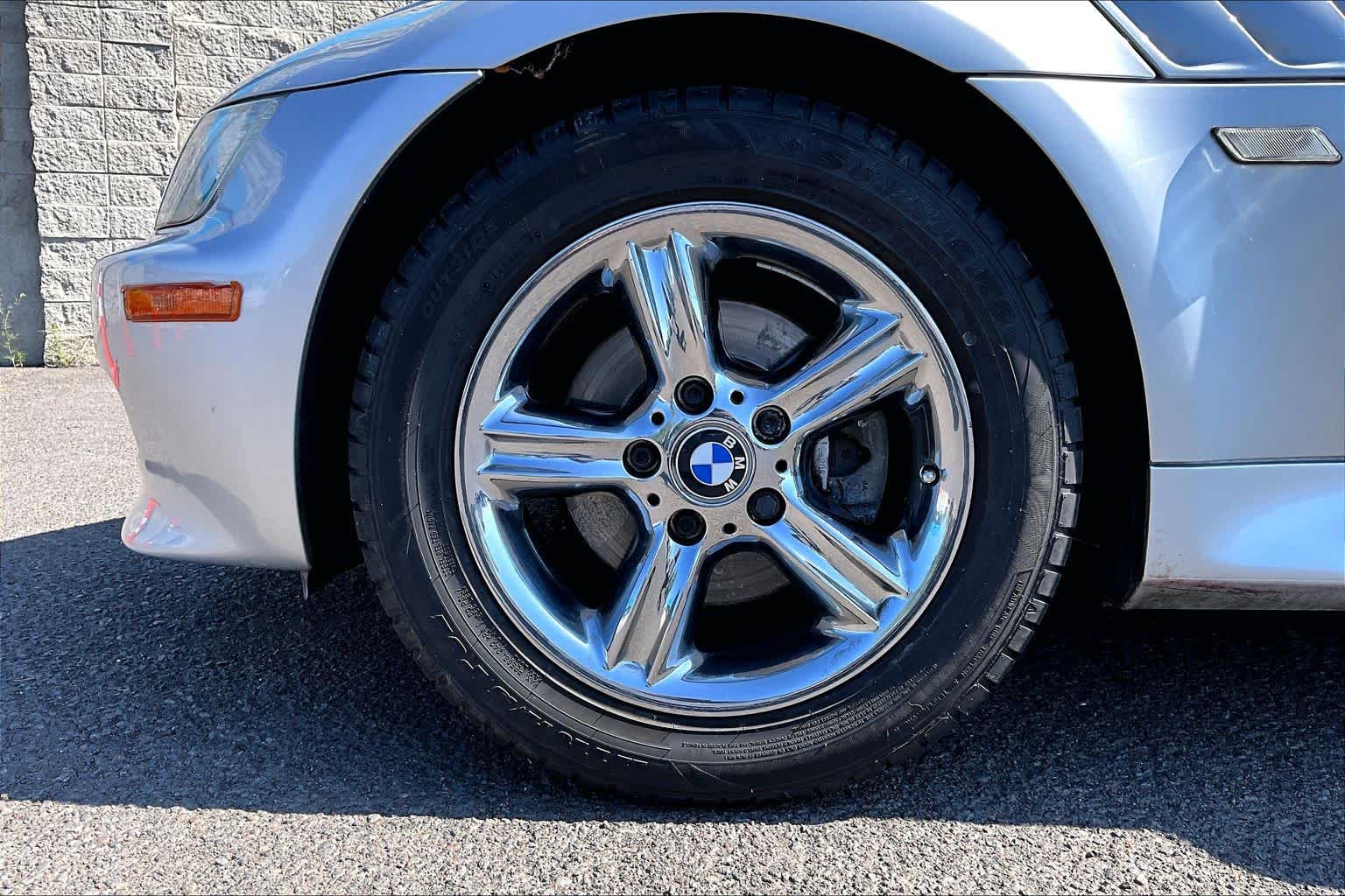 Thumbnail: 2002 BMW Z3 - 8