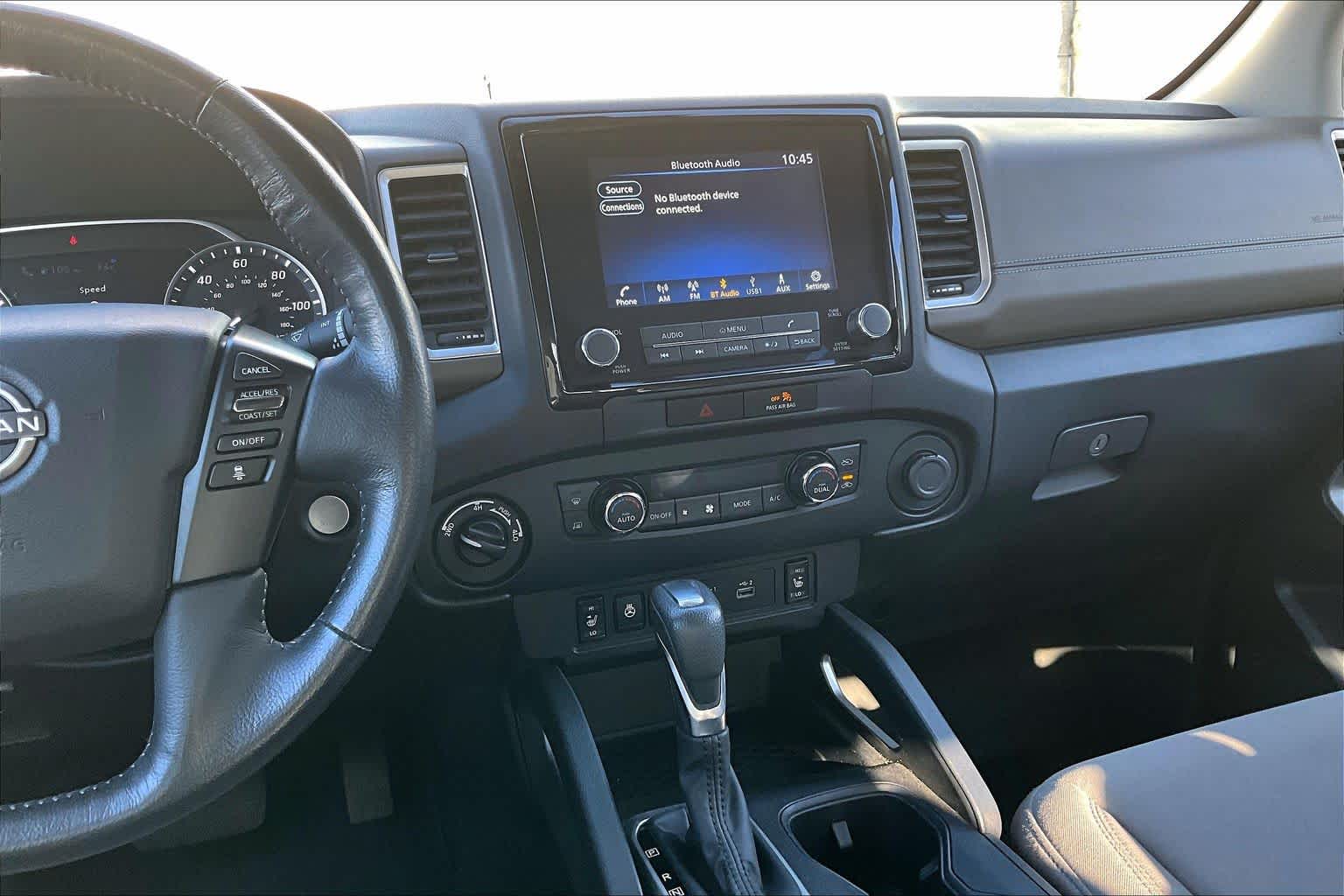 Thumbnail: 2022 Nissan Frontier - 15