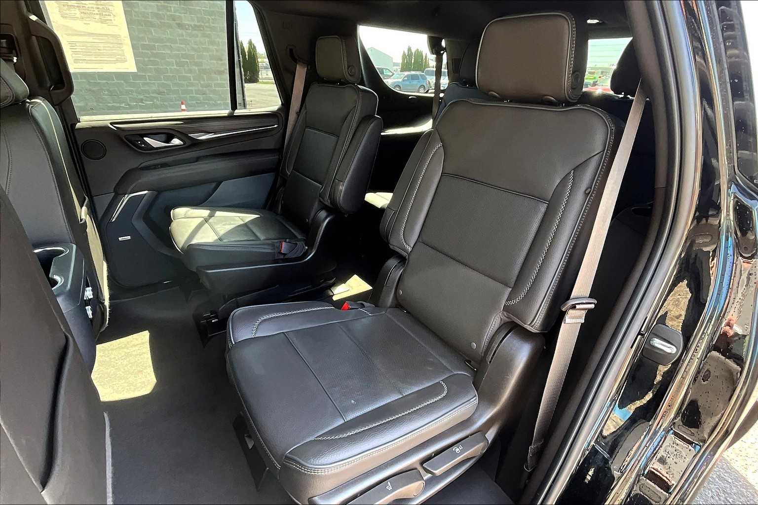 Thumbnail: 2022 GMC Yukon - 29