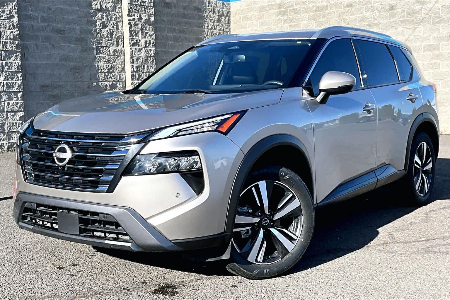 Thumbnail: 2024 Nissan Rogue - 1