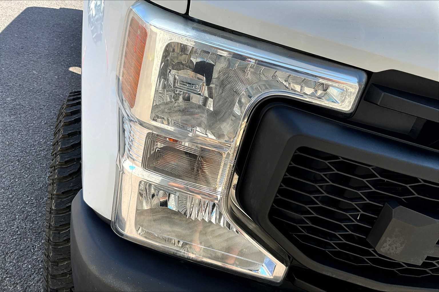 Thumbnail: 2020 Ford F-250 - 31
