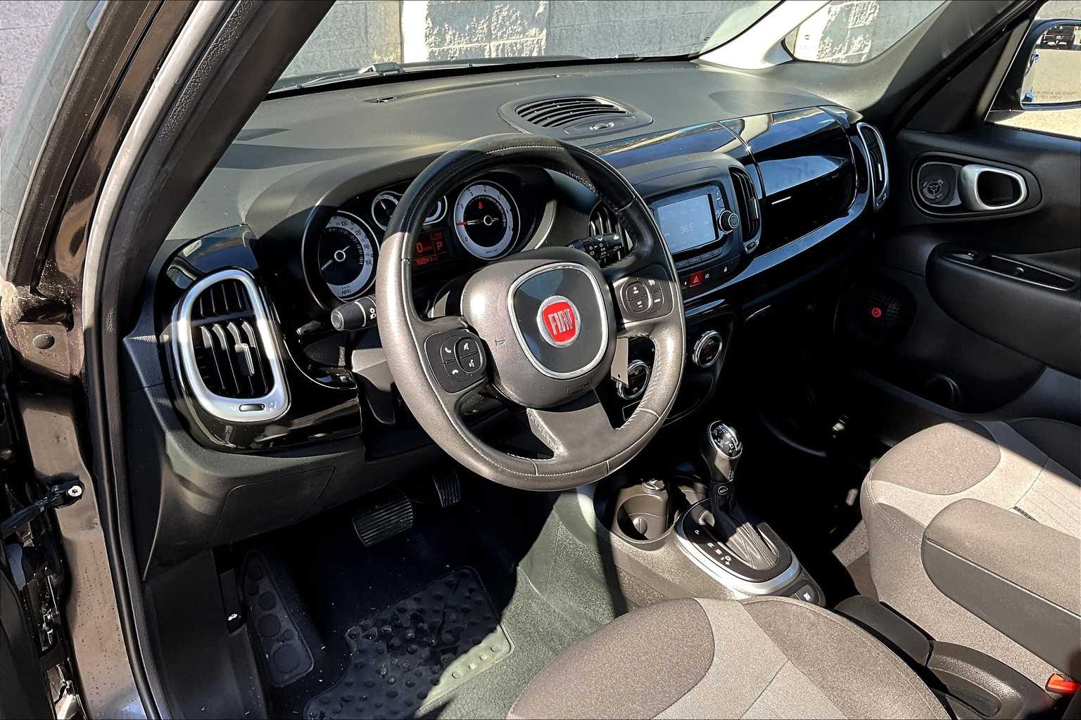 Thumbnail: 2016 Fiat 500L - 2