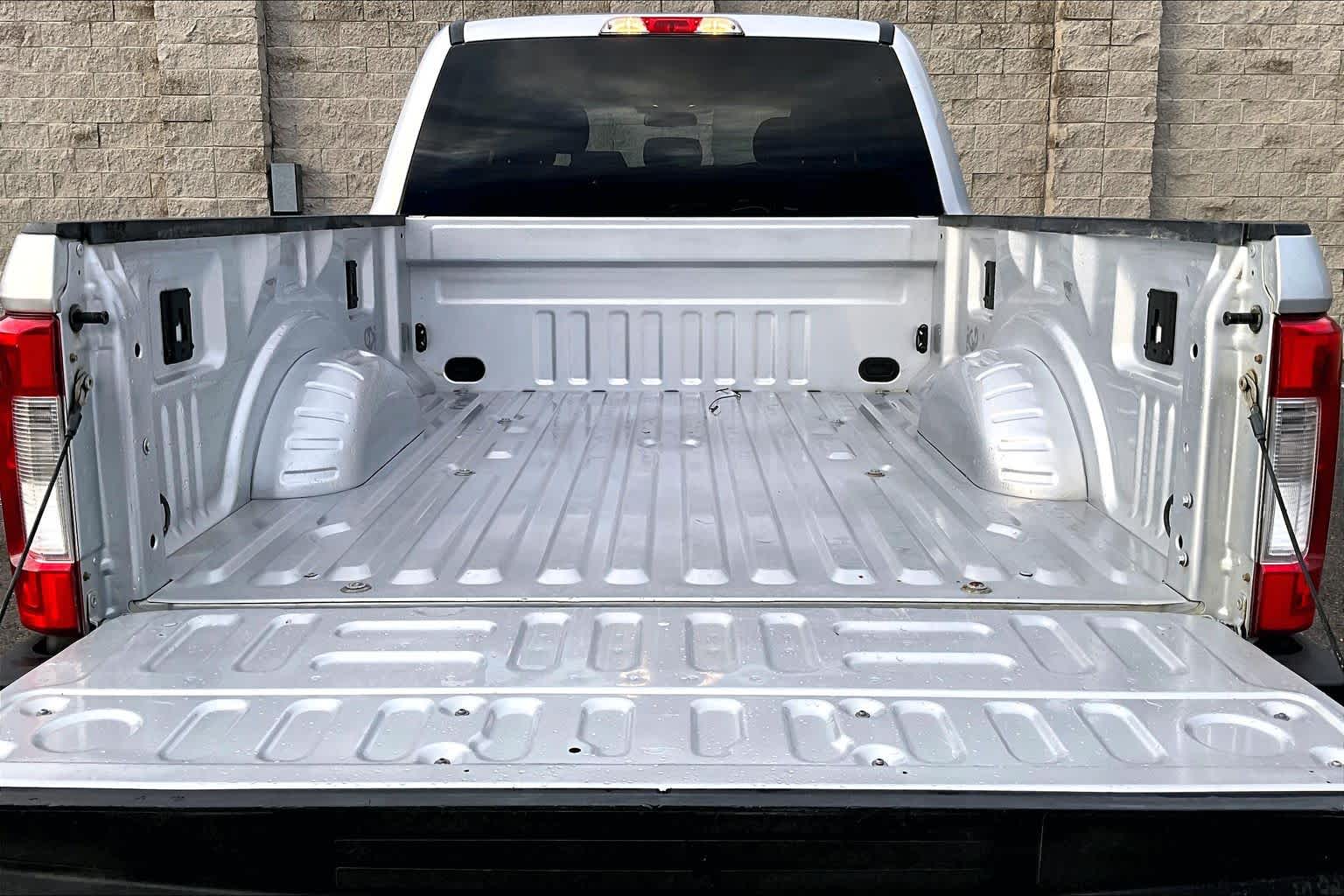 Thumbnail: 2019 Ford F-250 - 18