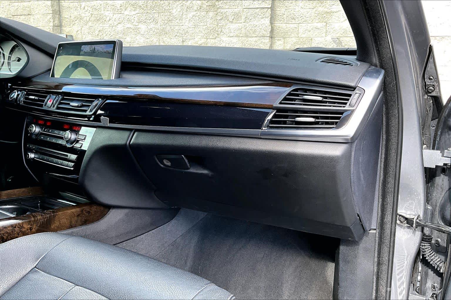 Thumbnail: 2018 BMW X5 - 23