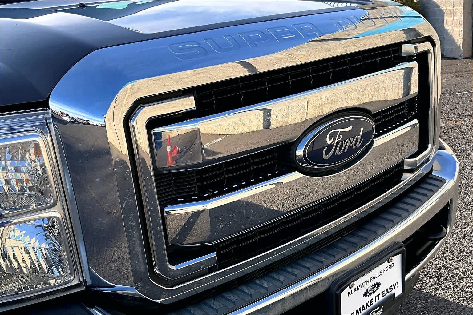 Thumbnail: 2015 Ford F-350 - 33