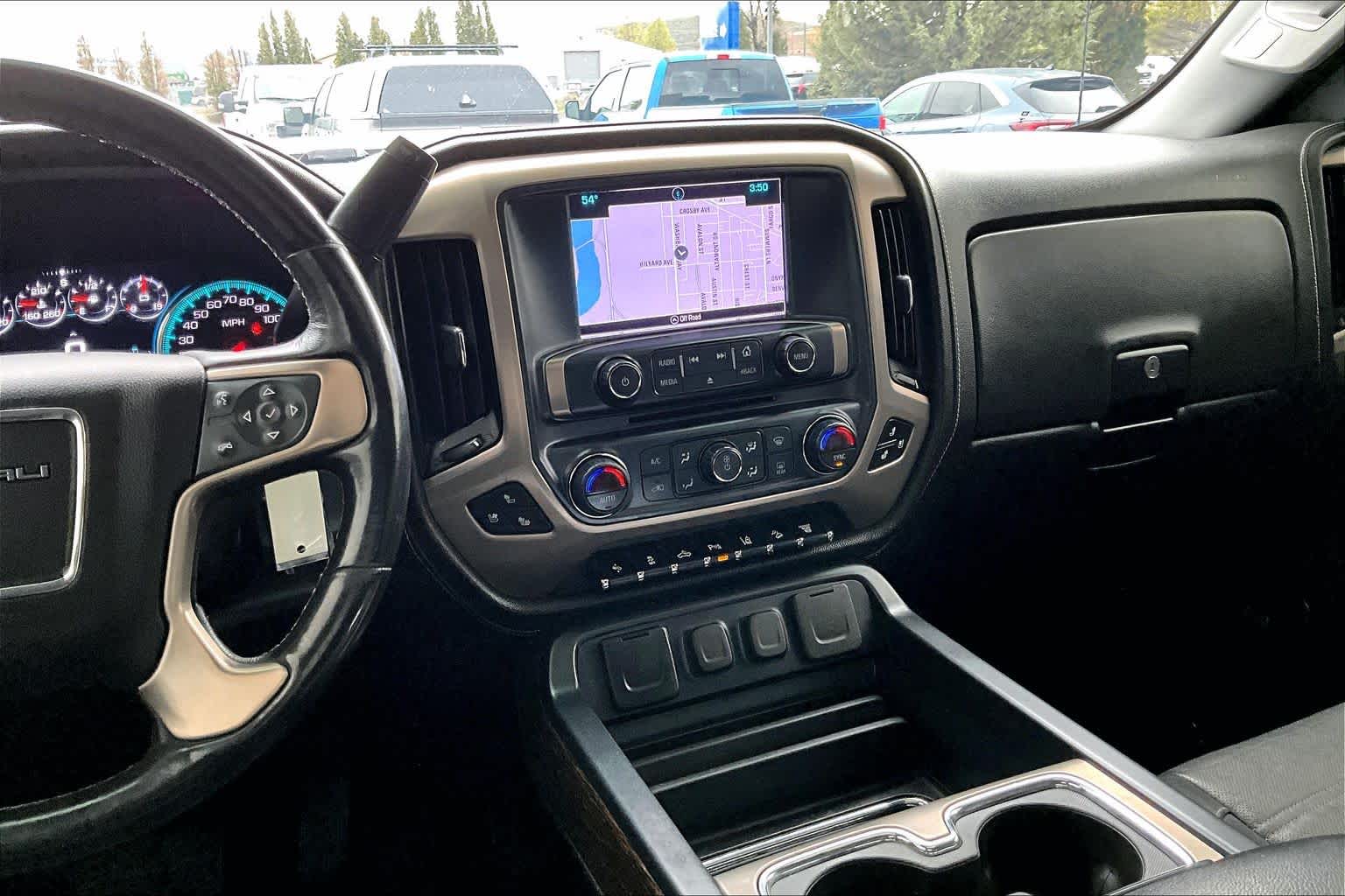 Thumbnail: 2018 GMC Sierra 3500 - 15