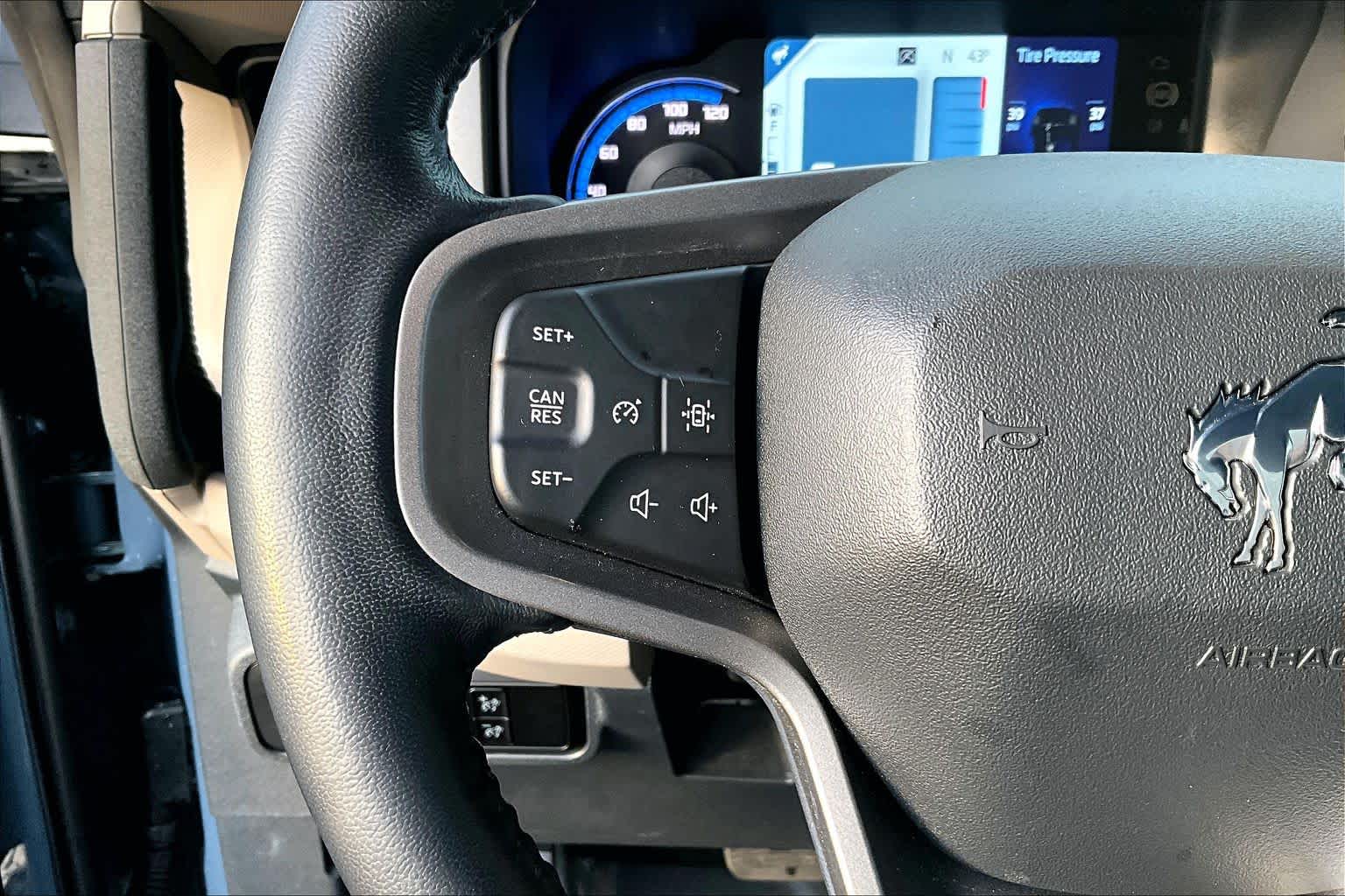 Thumbnail: 2023 Ford Bronco - 24