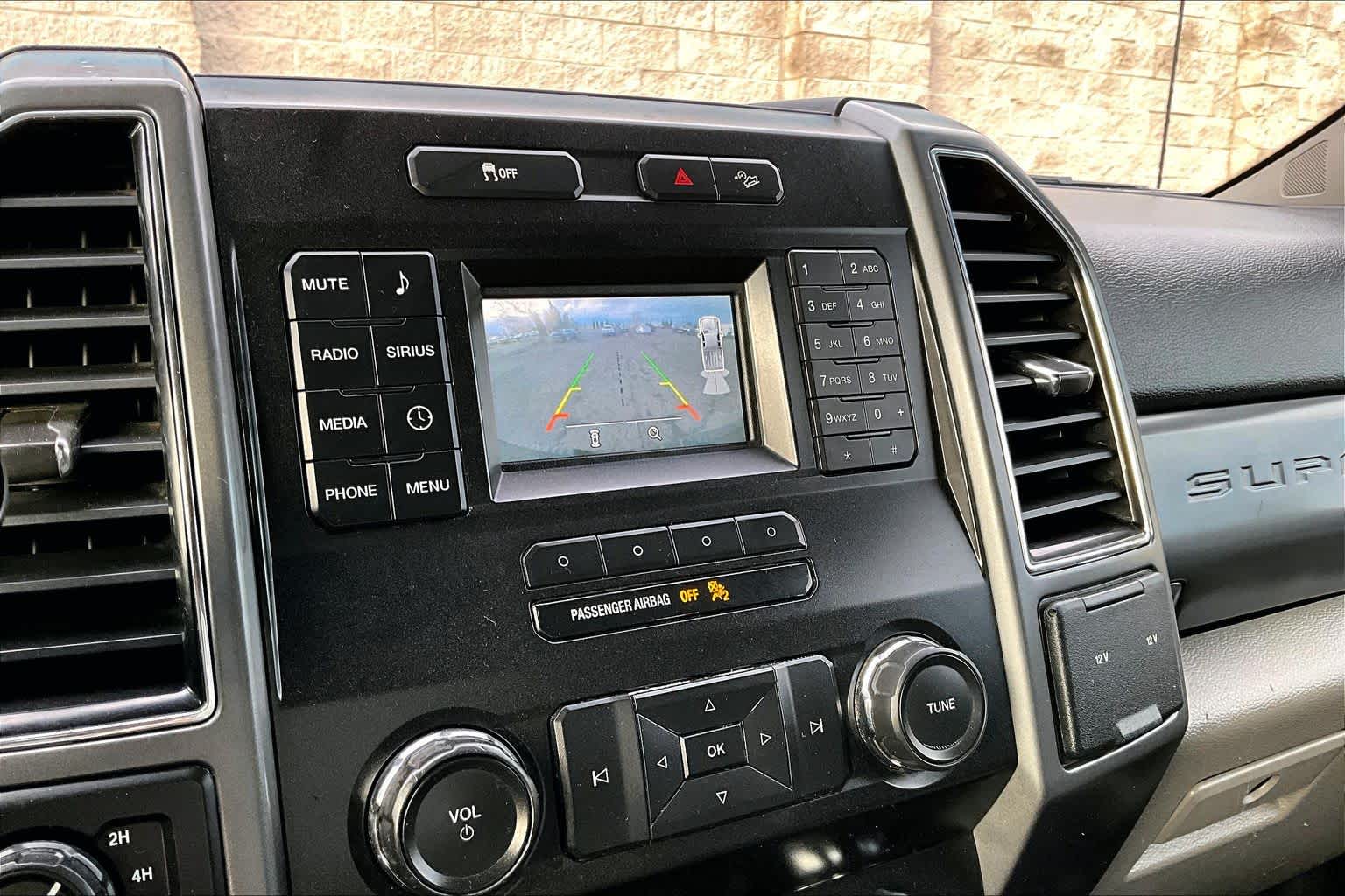 Thumbnail: 2019 Ford F-250 - 26