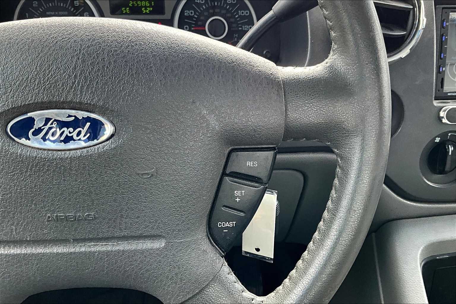 Thumbnail: 2006 Ford Expedition - 25