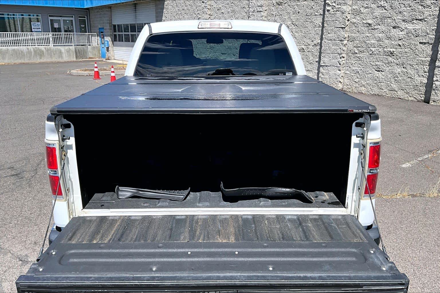 Thumbnail: 2014 Ford F-150 - 17