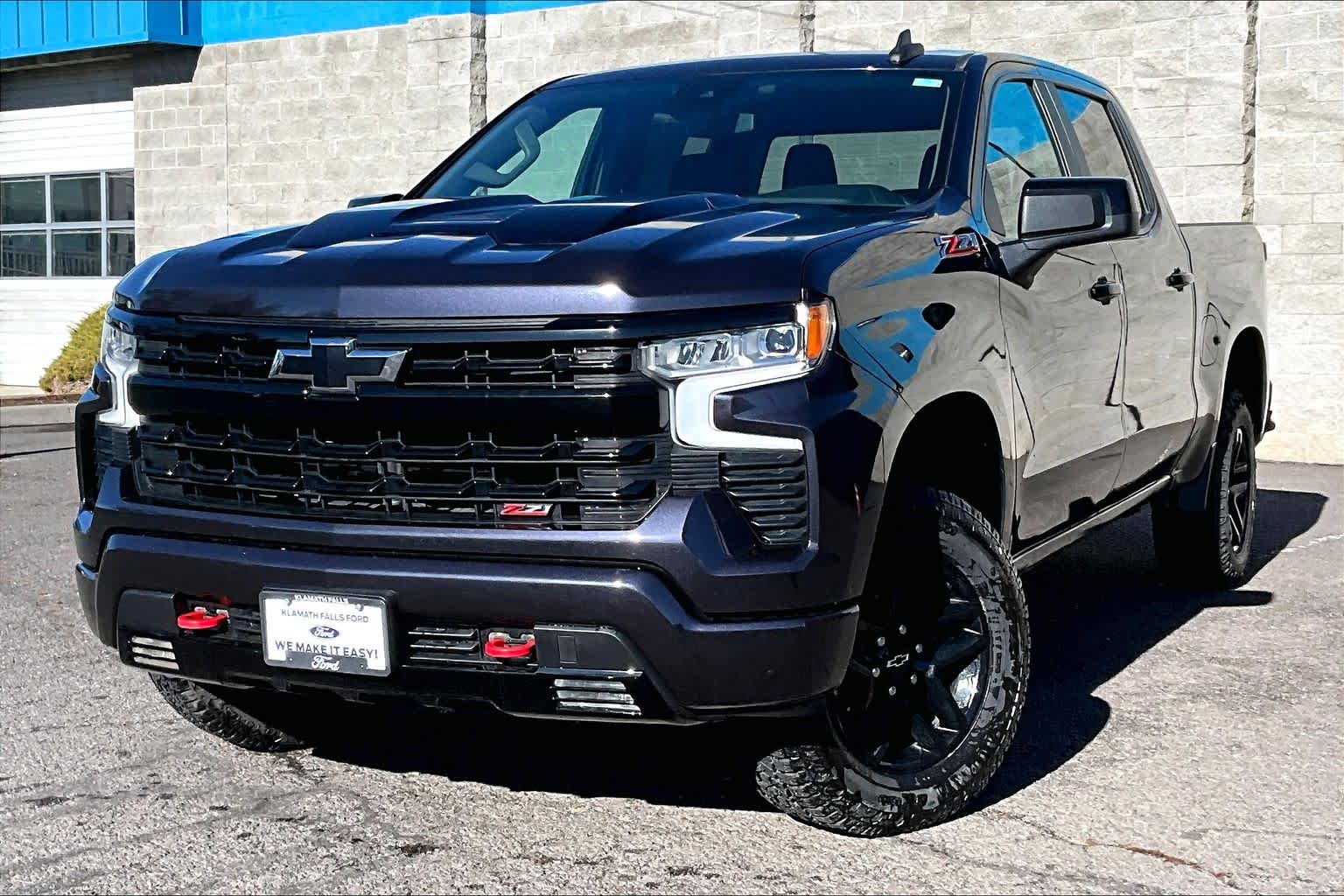 Thumbnail: 2022 Chevrolet Silverado 1500 - 1