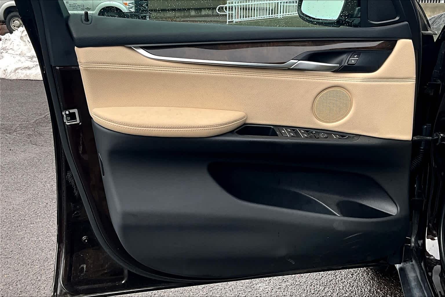 Thumbnail: 2018 BMW X5 - 27