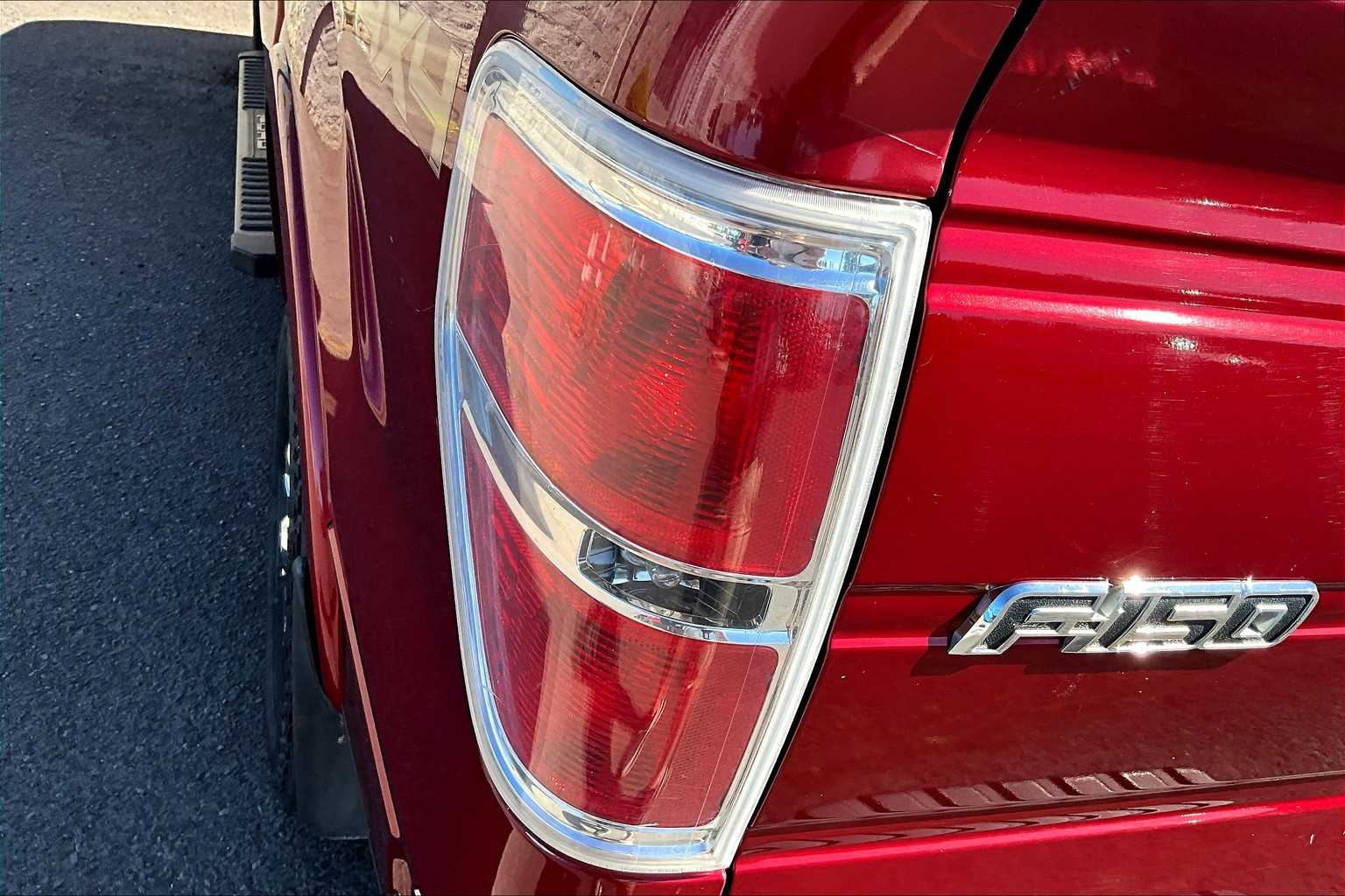 Thumbnail: 2014 Ford F-150 - 32