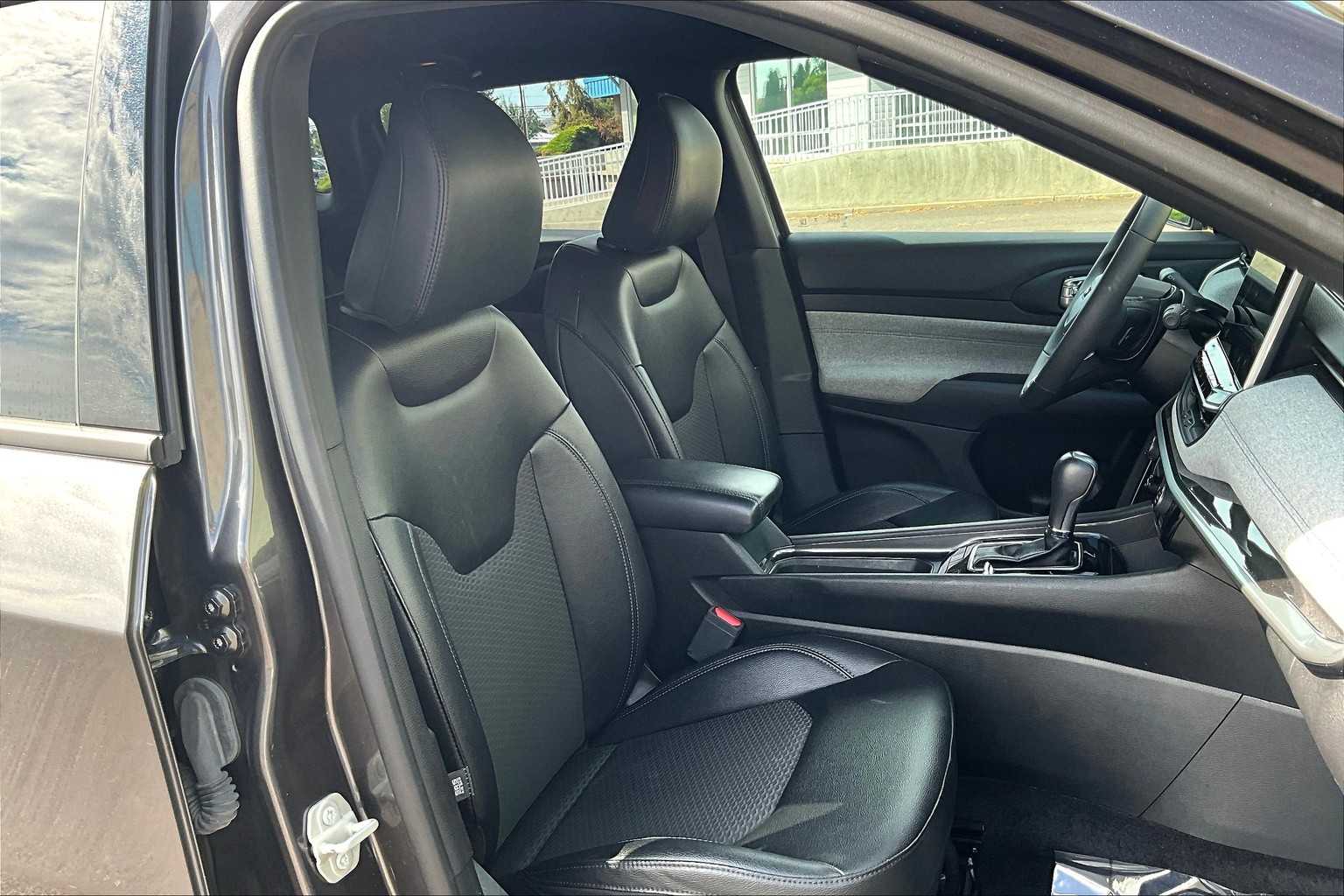 Thumbnail: 2024 Jeep Compass - 13