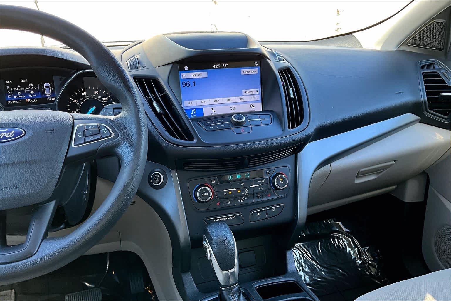 Thumbnail: 2019 Ford Escape - 15