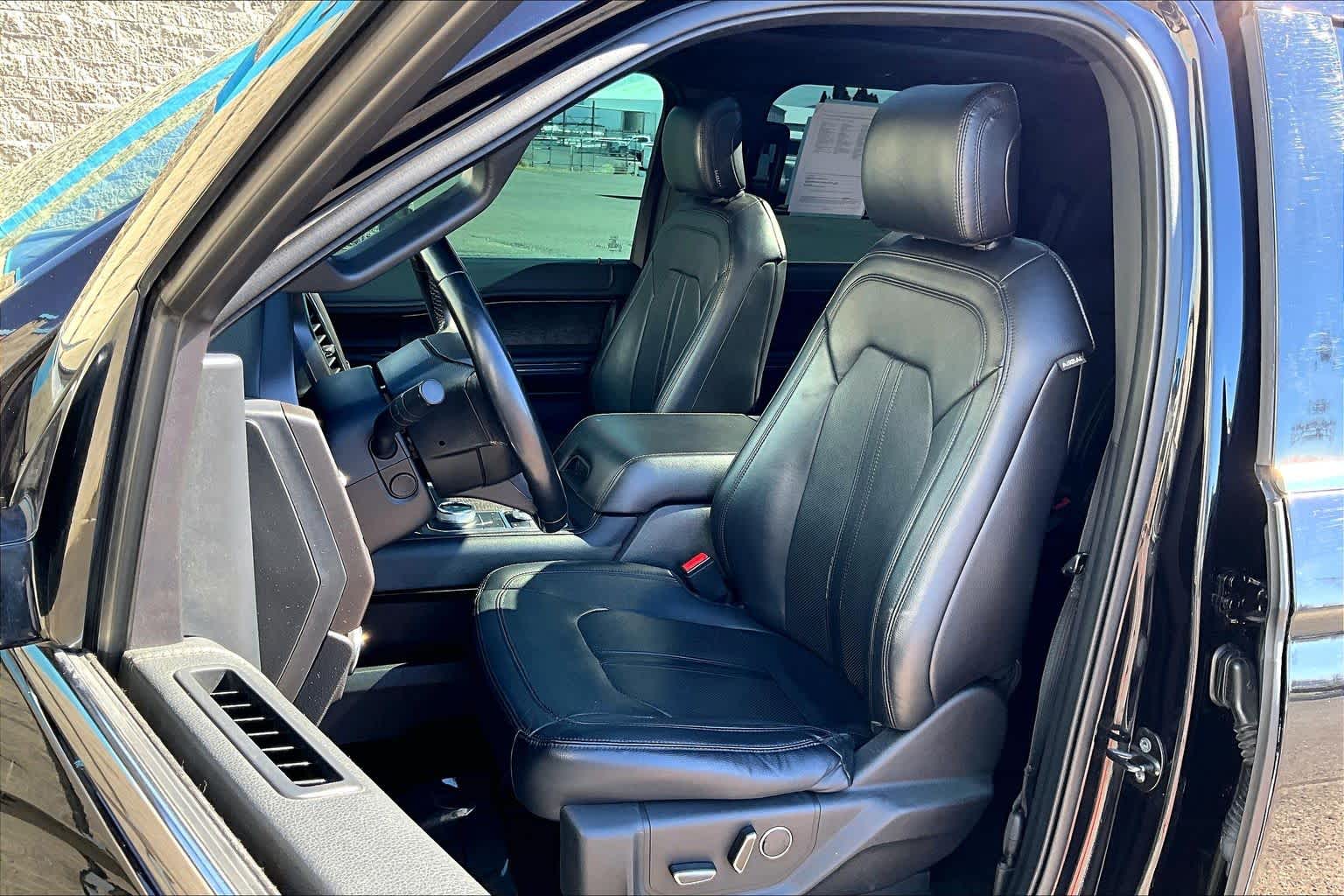 Thumbnail: 2019 Ford Expedition - 11