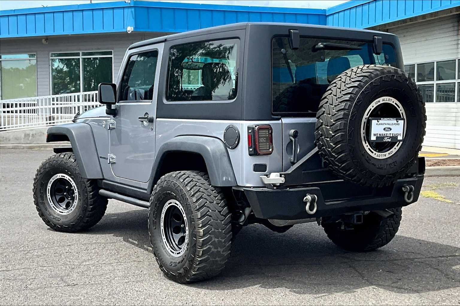 Thumbnail: 2013 Jeep Wrangler - 4
