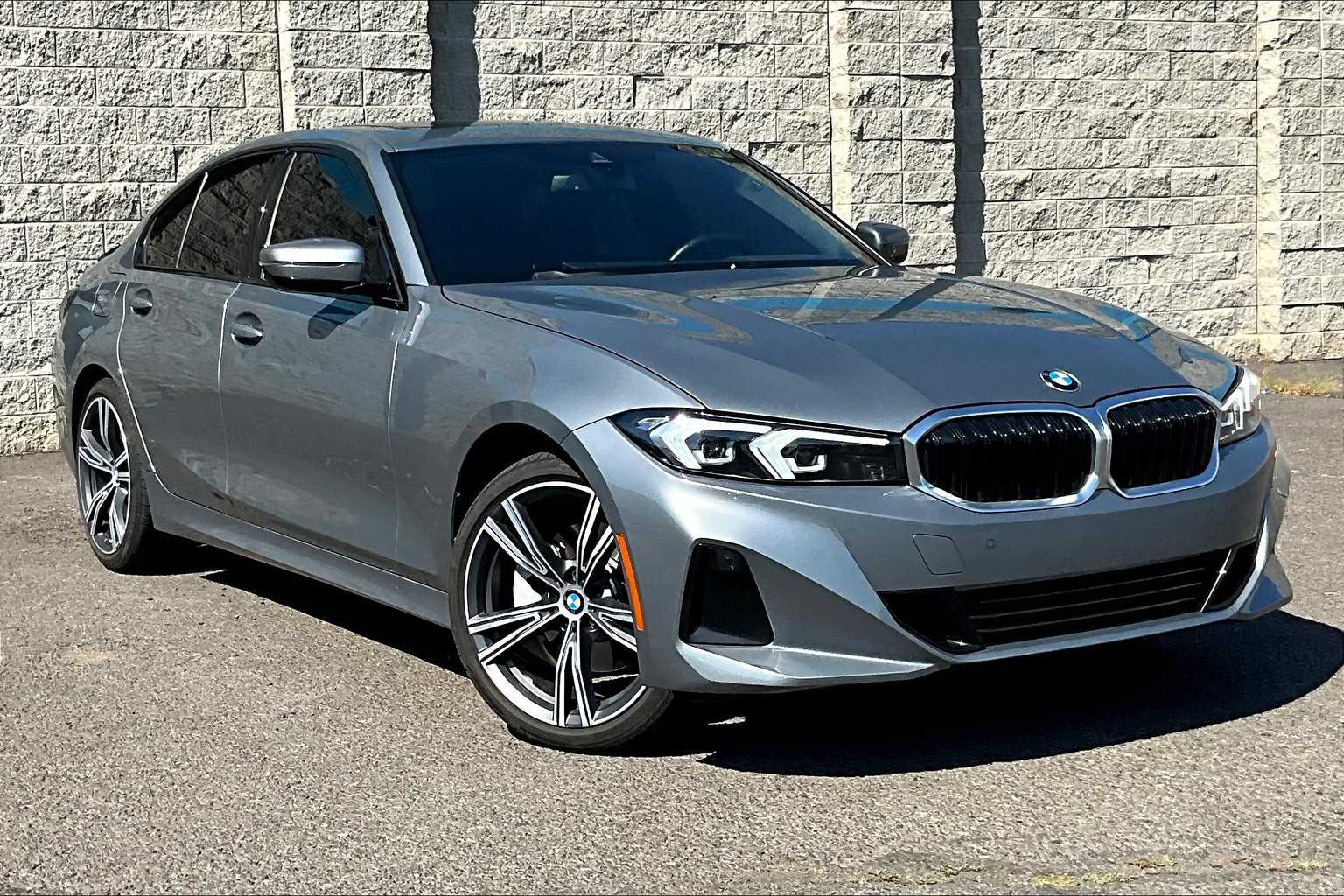 Thumbnail: 2023 BMW 3 Series - 21