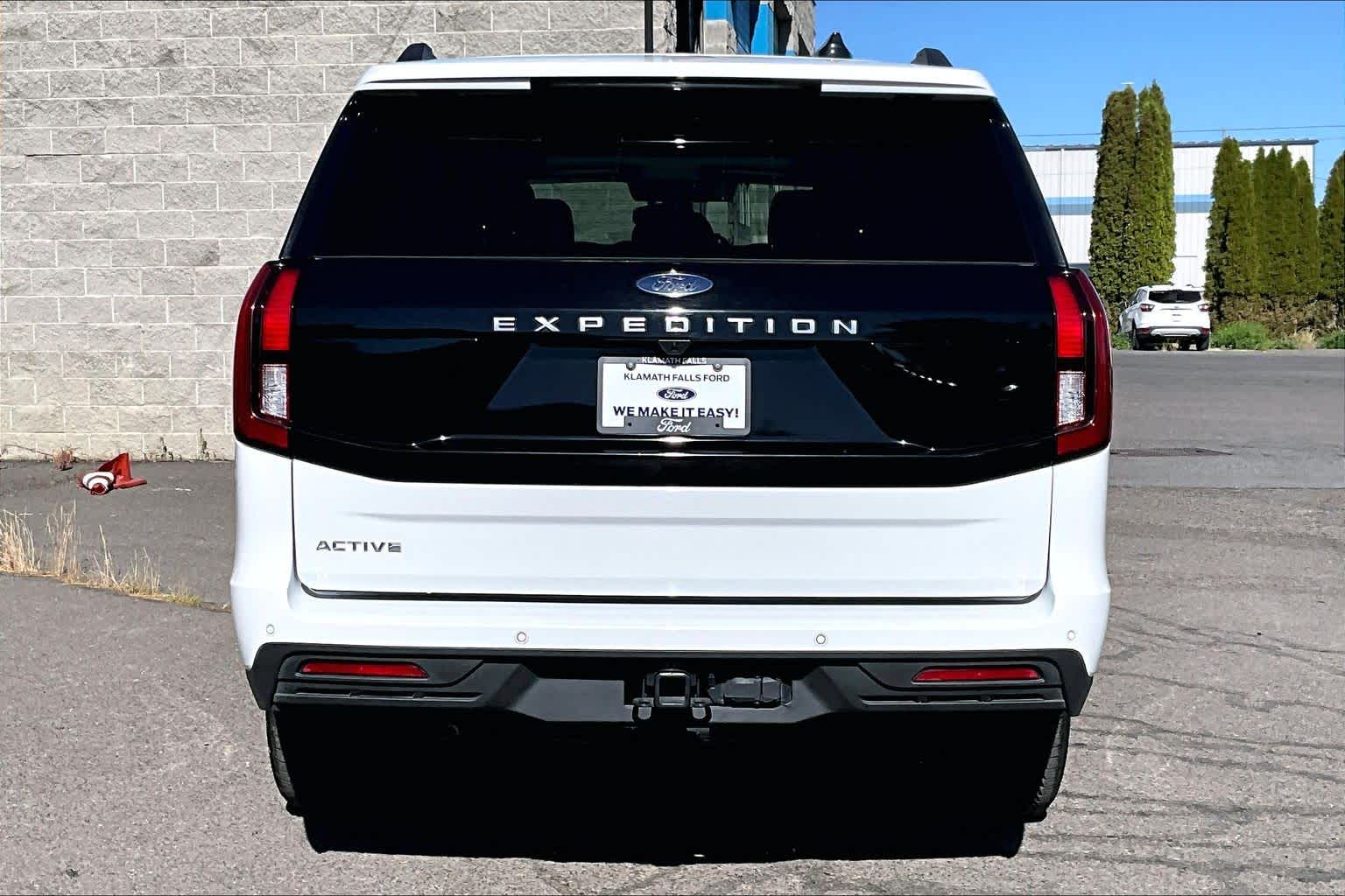 Thumbnail: 2025 Ford Expedition - 5