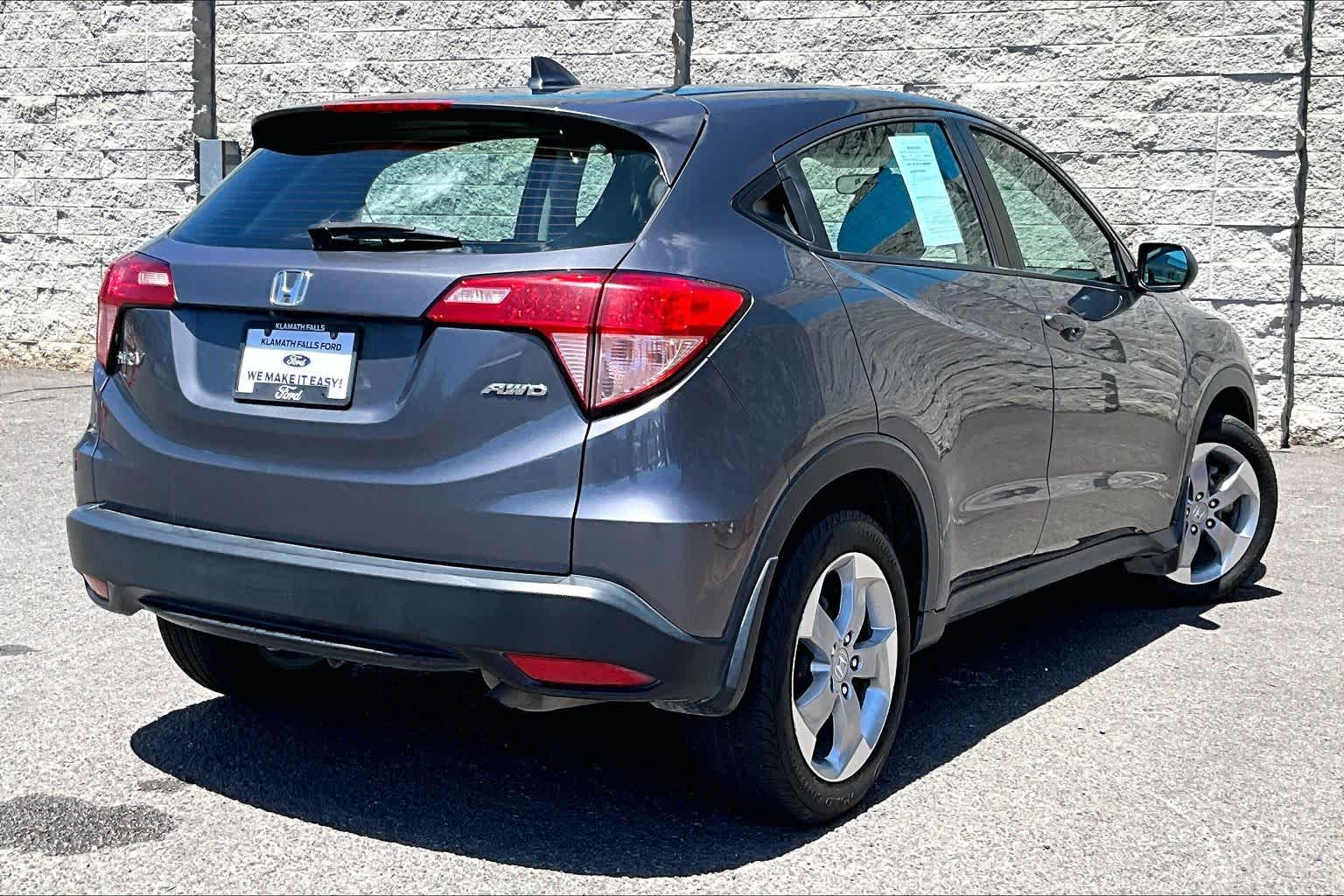 Thumbnail: 2018 Honda HR-V - 21